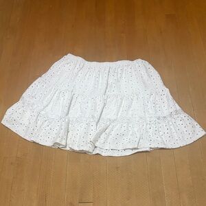 Forever 21 White Skirt with built-in shorts
